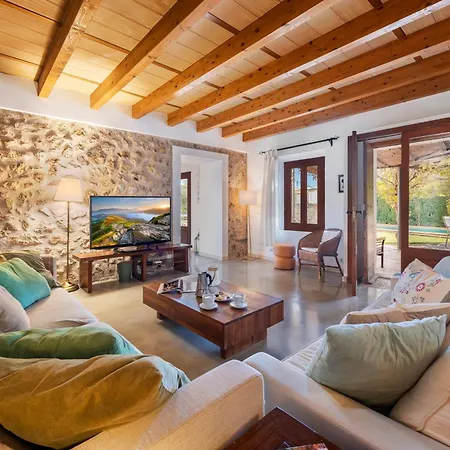 Maronja Villa
